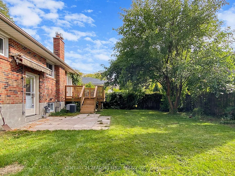 2240 Springfield Ct — Photo 47