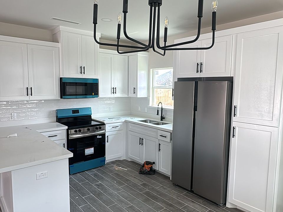 1st image of 1909 Monaco Dr #1
