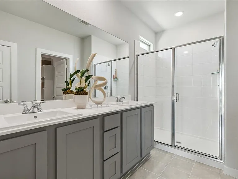 4700 Sandburg St — Photo 13