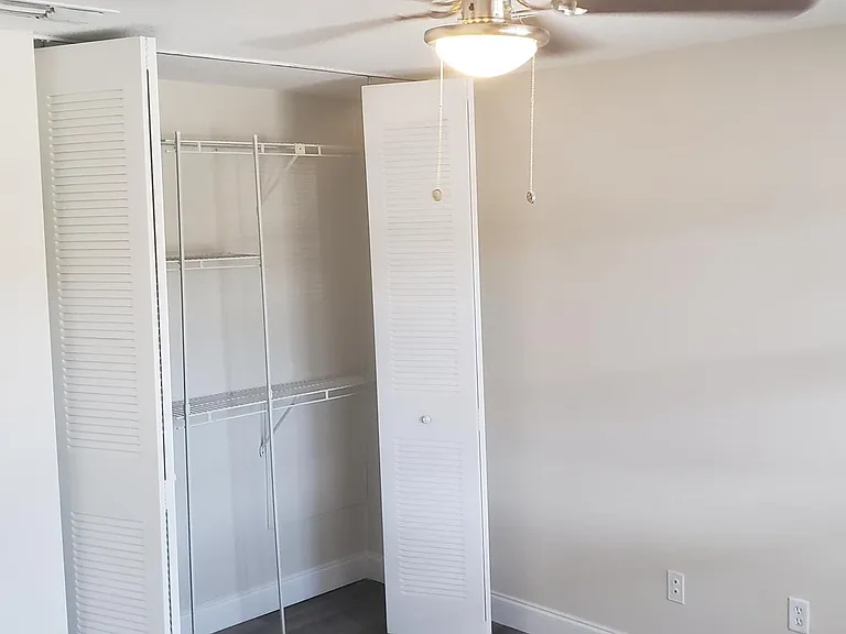 2472 Enterprise Rd #5 — Photo 2
