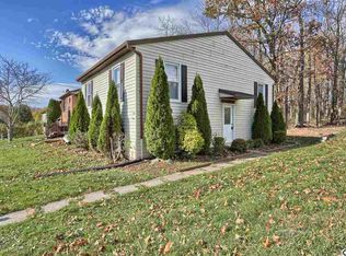 275 Juniper Dr, Etters, PA 17319