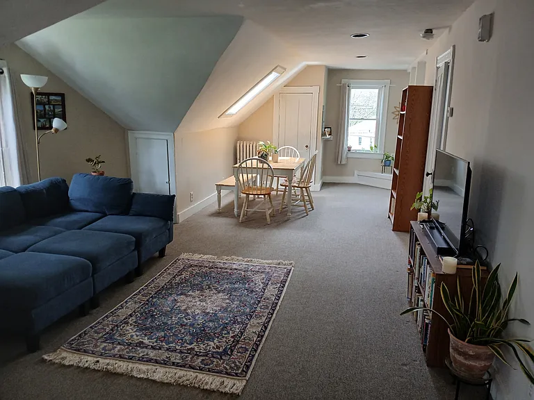 9 Brewster St #3 — Photo 6