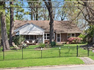 1194 Spring Valley Ln NE, Atlanta, GA 30306