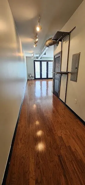 1 bed, 794 sqft, $1,600 — Photo 2