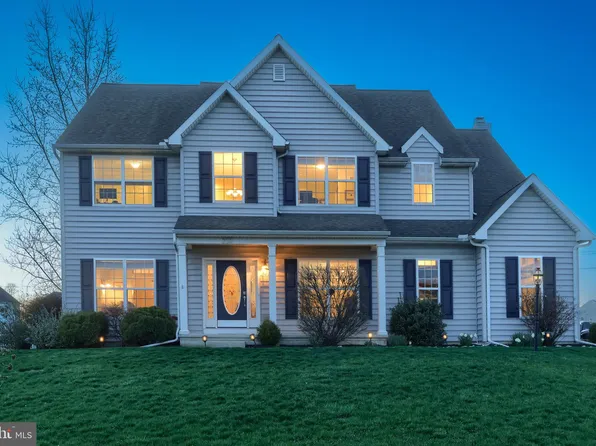 230 Parliament Dr #L-0066, Annville, PA 17003