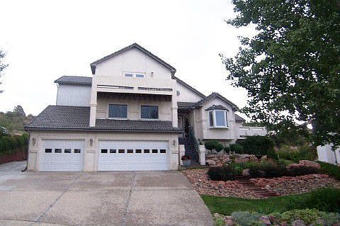 Magnificent Contemporary 2-Story