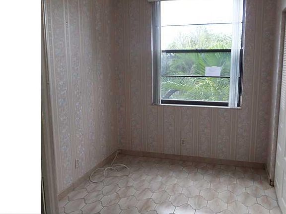3rd image of 7450 NW 18th St APT 202