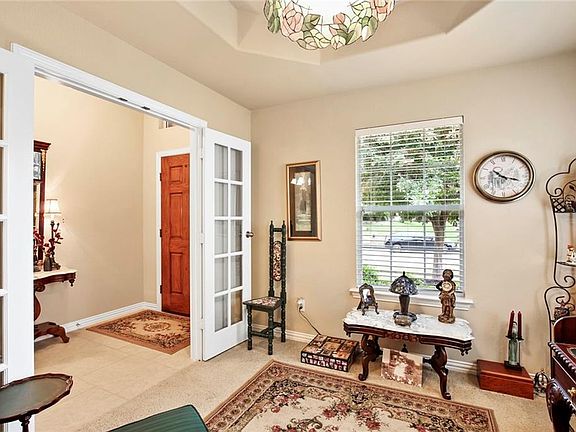 5th image of 1005 Potter Ave