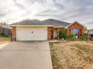 333 Clark Ave, Weatherford, TX 76085