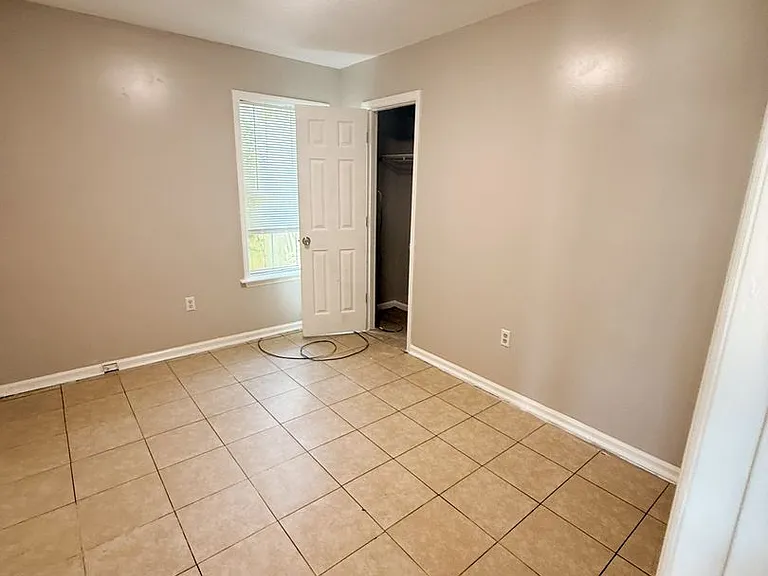 15 Pinedale Cir — Photo 7