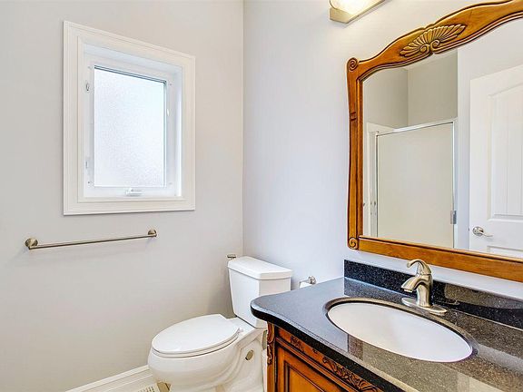 5th image of 10648 67th Ave NW