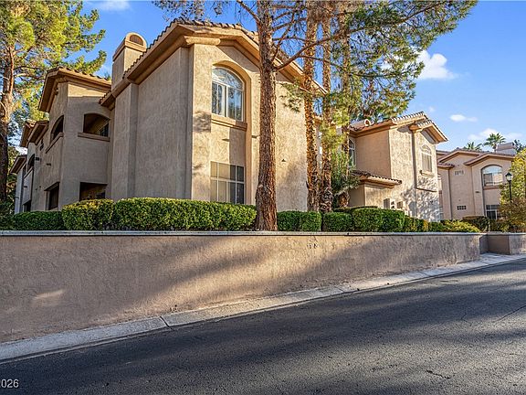 3rd image of 2050 W Warm Springs Rd Unit 4322