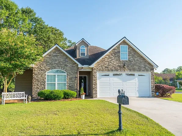 331 Cobblestone Blvd SE, Moultrie, GA 31788