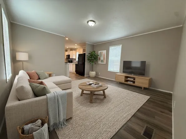 11785 Cascade Cir, Romeo, MI 48065