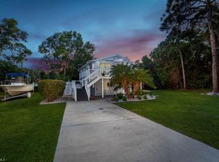 5451 Birdsong Ln, Bokeelia, FL 33922
