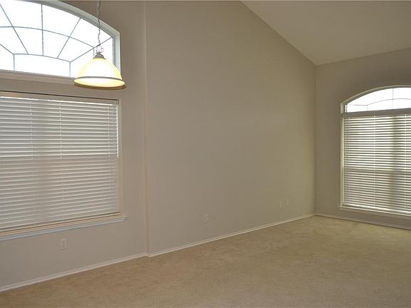 3rd image of 11408 Hattery Ln
