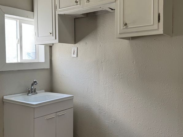 indianapolis-indiana-347130856 picture