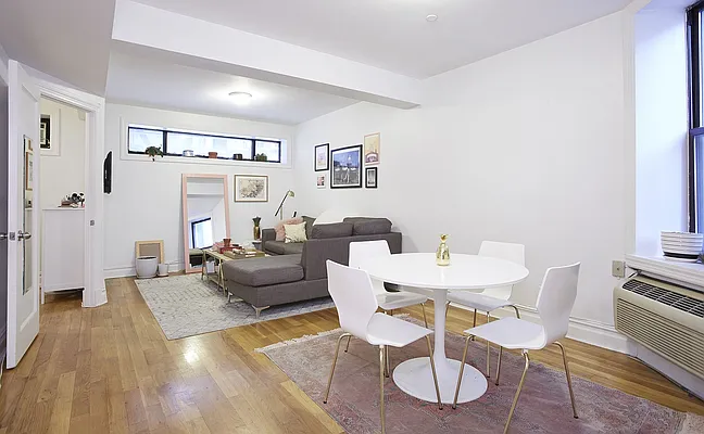 Rented by Stribling | media 7