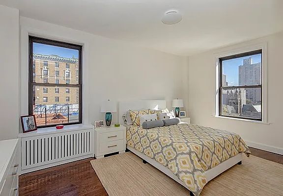 4th image of 215 W 91st St APT 126