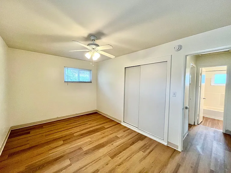6083 Severin Dr — Photo 7