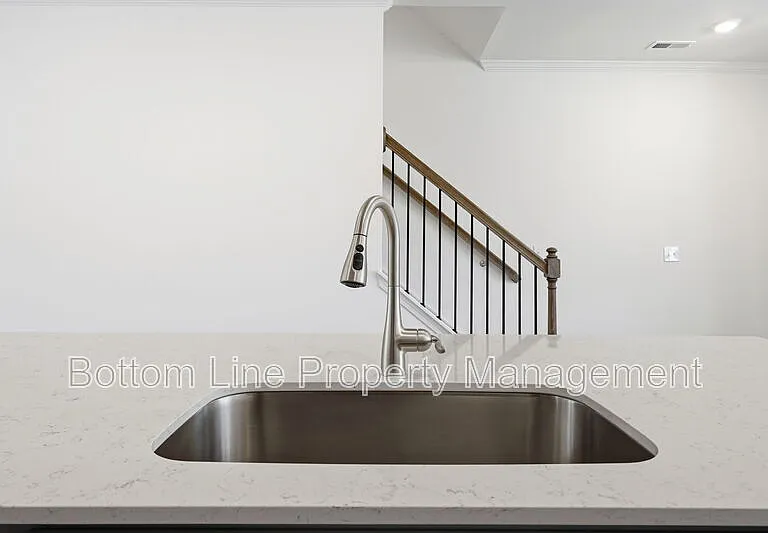 2308 Oakwood Meadows Ct — Photo 22