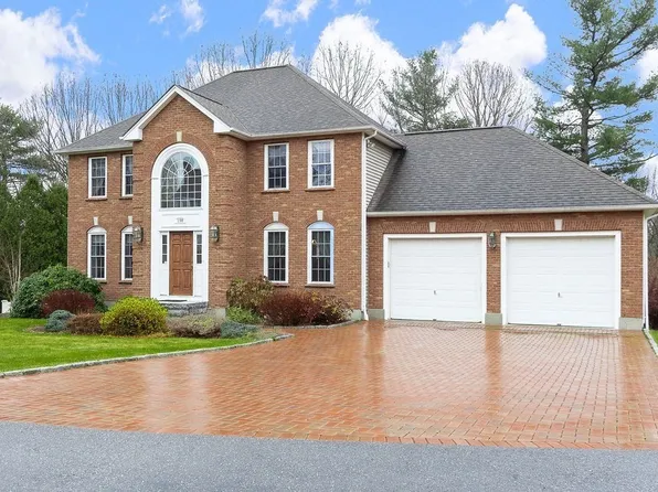 298 Flagler Dr, Holden, MA 01520