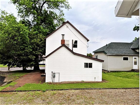 4th image of 263 4th Ave N #N