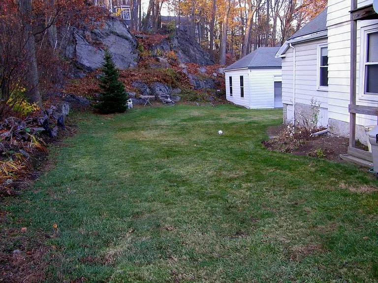 33 Thurston Rd #2B — Photo 8