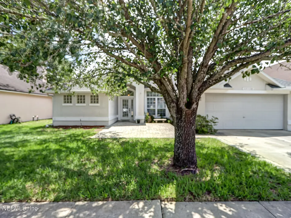 1015 Mystic Harbor Dr