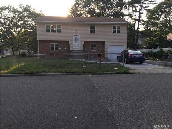 4th image of 32 Earl St