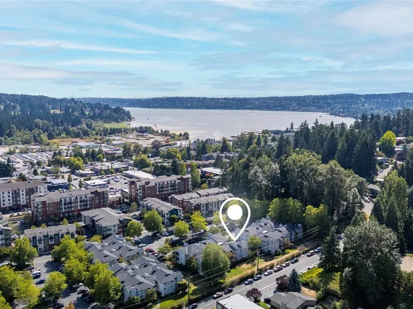 6700 NE 182nd Street #C-206, Kenmore, WA 98028