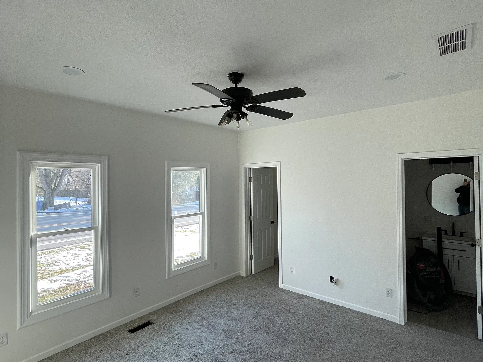 2 bed, 900 sqft, $1,150 — Photo 3