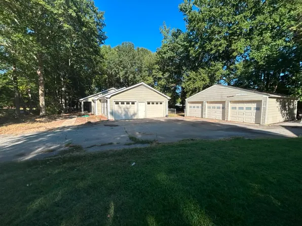 103 S Pinepoint Dr, Spartanburg, SC 29302