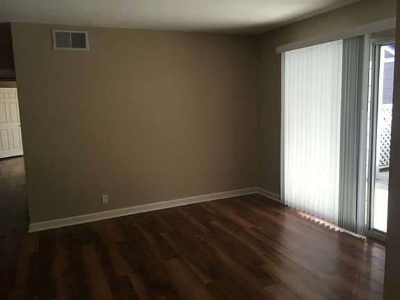 3rd image of 3551 Seaward Cir APT 339