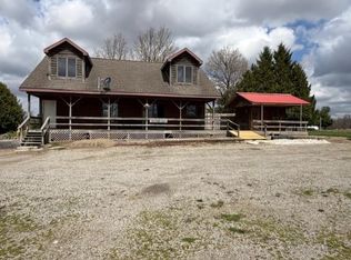 7695 E 300 N, Fremont, IN