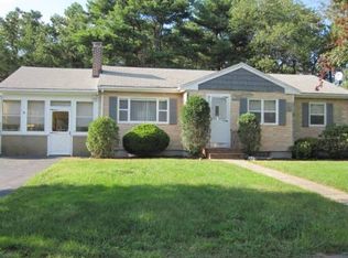 31 Marcus Rd, Sharon, MA 02067