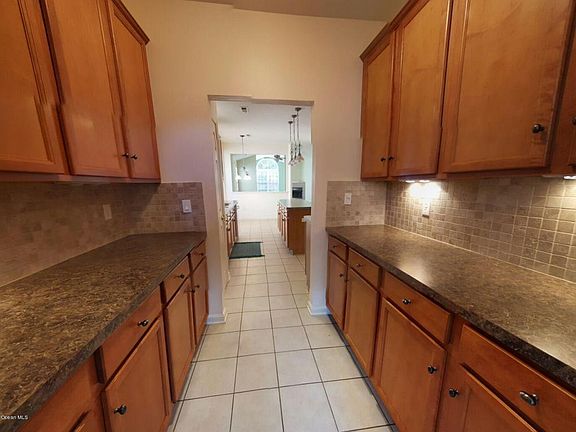 5th image of 188 Enclave Blvd
