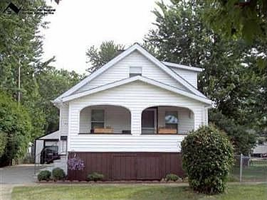 1st image of 711 Poplar St