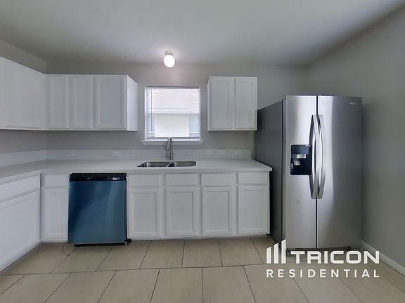 5th image of 4107 Rain Willow Ct