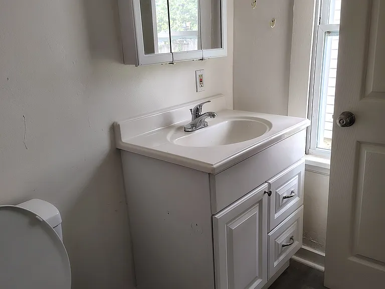 415 1/2 Brownell Ave — Photo 12