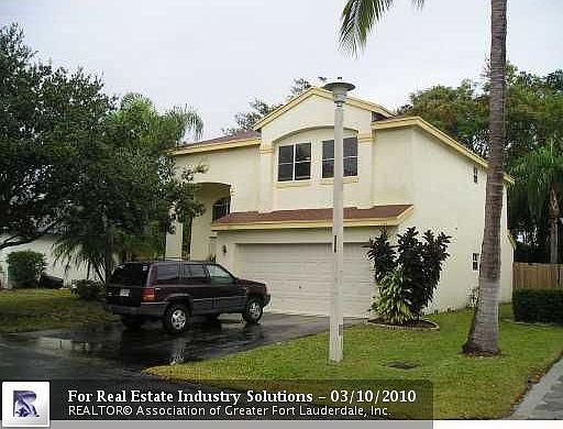 1st image of 4751 NW 15th St