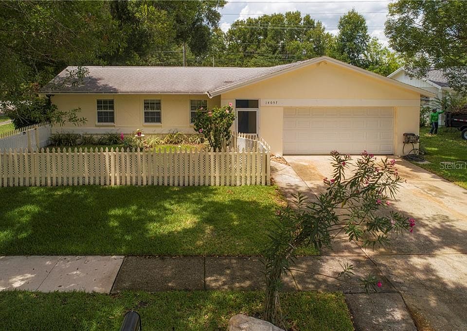 1st image of 14057 Briardale Ln