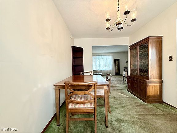 4th image of 247 Georgia Ave