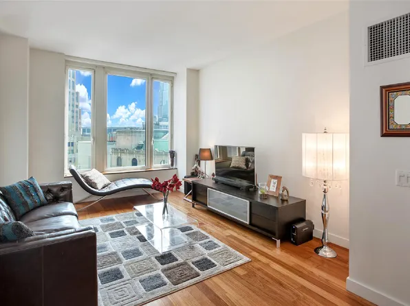 15 William Street image 1 of 15