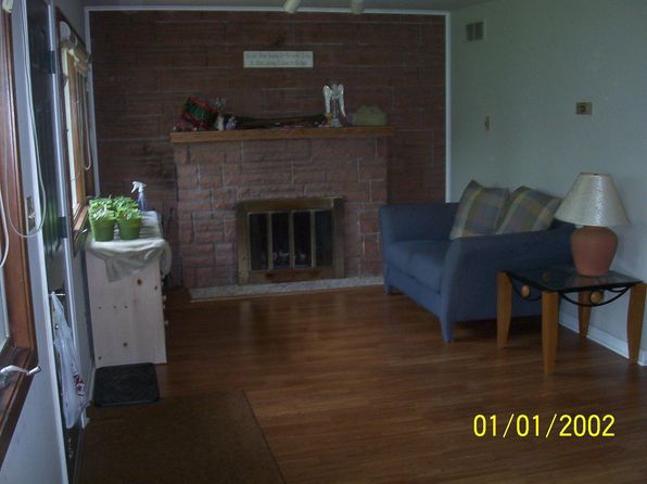 737 S Prairie Rd, New Lenox, IL 60451