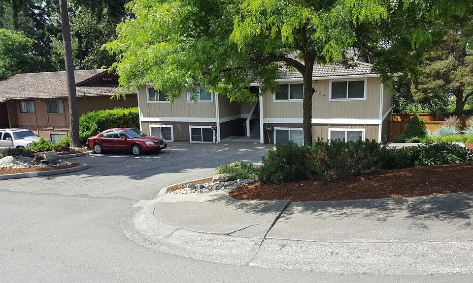 1st image of 24407 27th Ave S APT 1