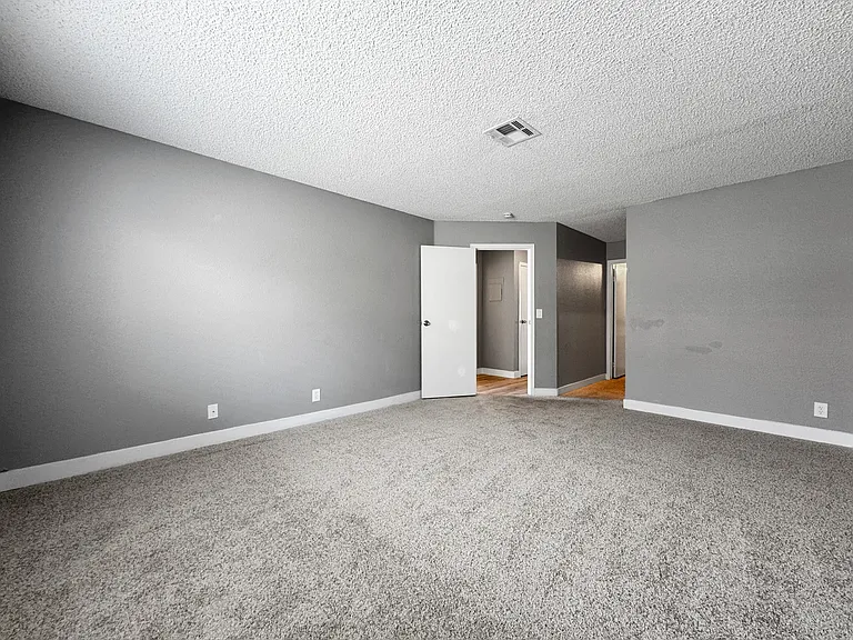 6743 W Charleston Blvd #4 — Photo 30