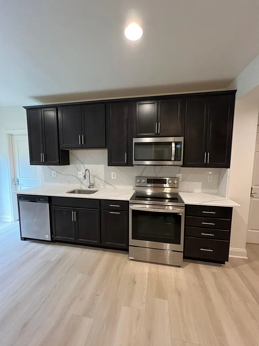 Building Photo - 6705 Sunset Ter