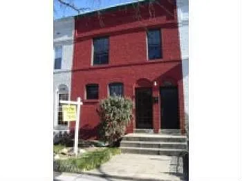 1226 Half St SW photo 1