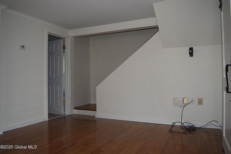 5th image of 1237 7th Avenue
